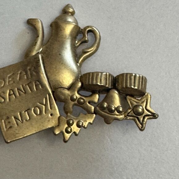 Vintage Danecraft Bronze-Tone “Dear Santa Enjoy” Holiday Brooch Pin - Picture 3 of 7